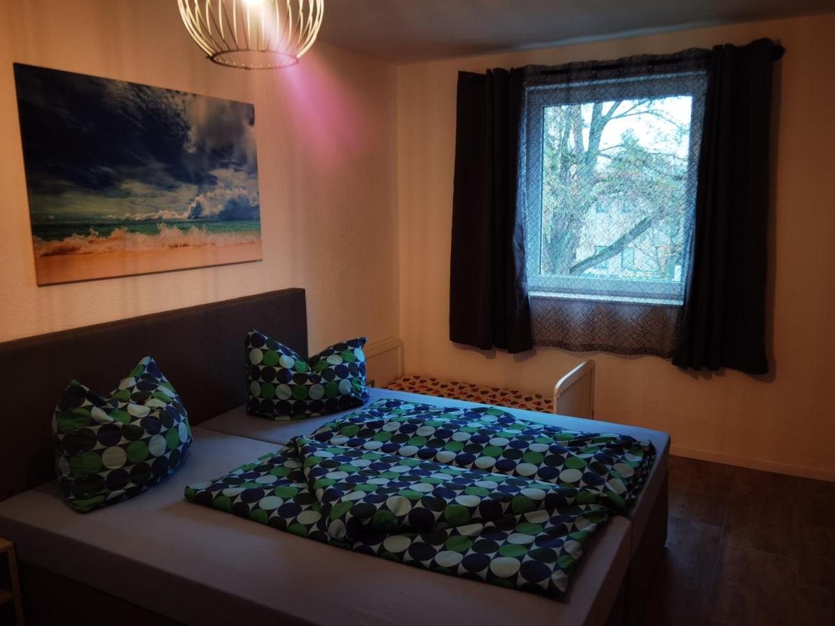 Modernes Behagliches Haus Mit Kamin, Terrasse Und Garten Magdeburgo Exterior foto